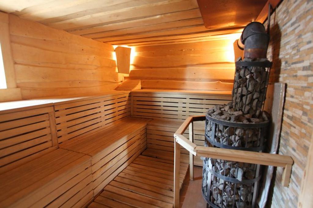 Hotel Gosciniec Pod Strzecha Mala Huta Exteriér fotografie