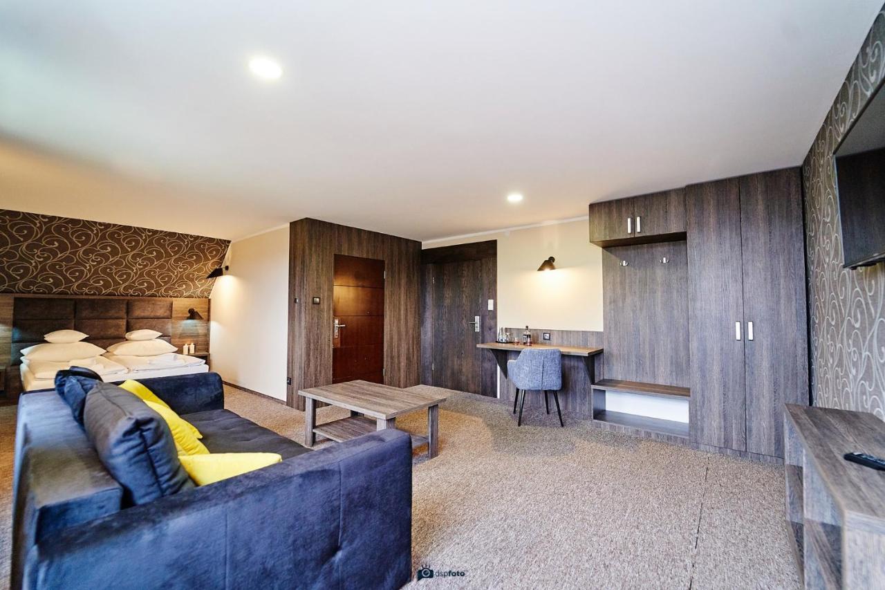 Hotel Gosciniec Pod Strzecha Mala Huta Exteriér fotografie