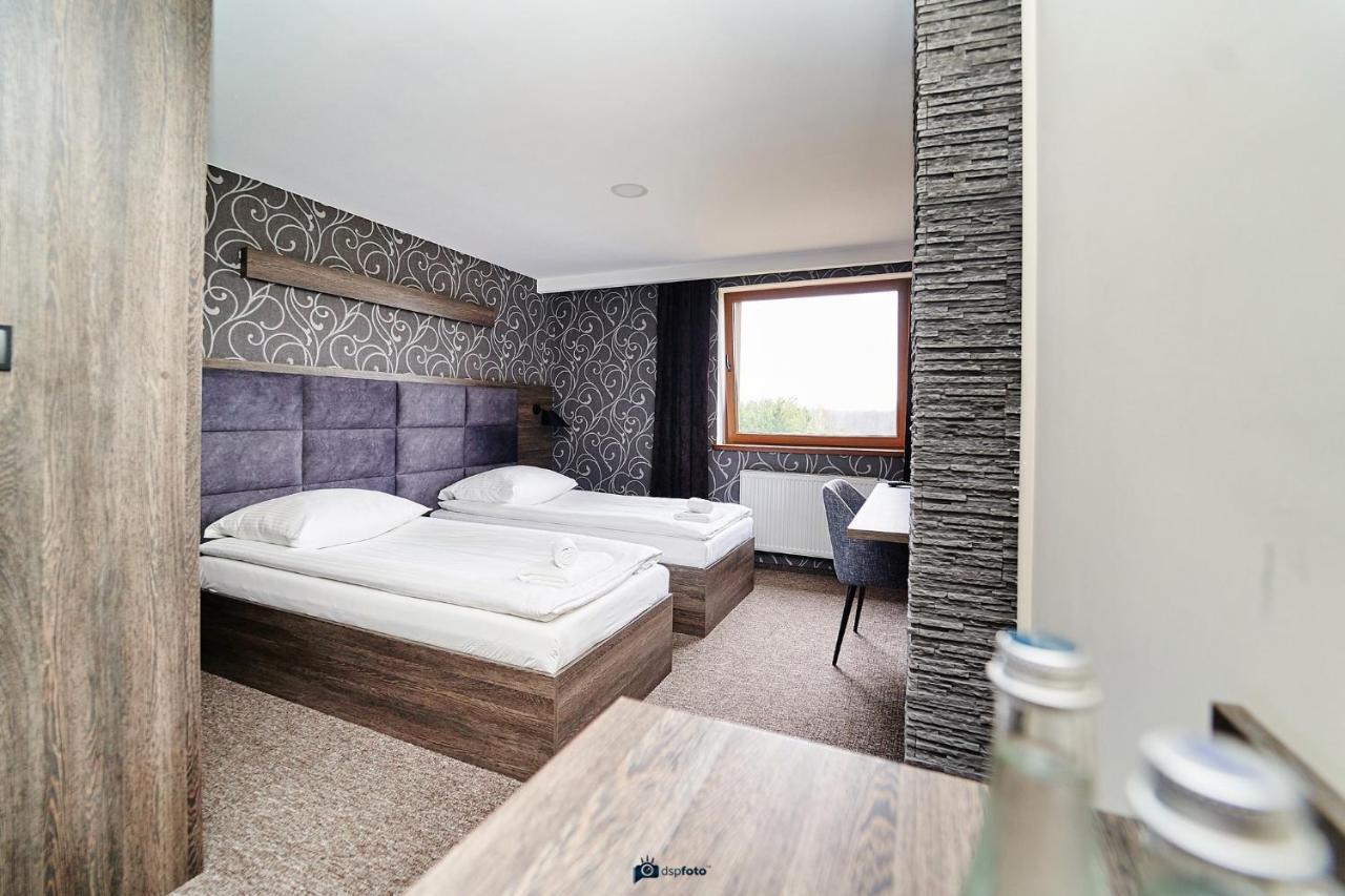 Hotel Gosciniec Pod Strzecha Mala Huta Exteriér fotografie